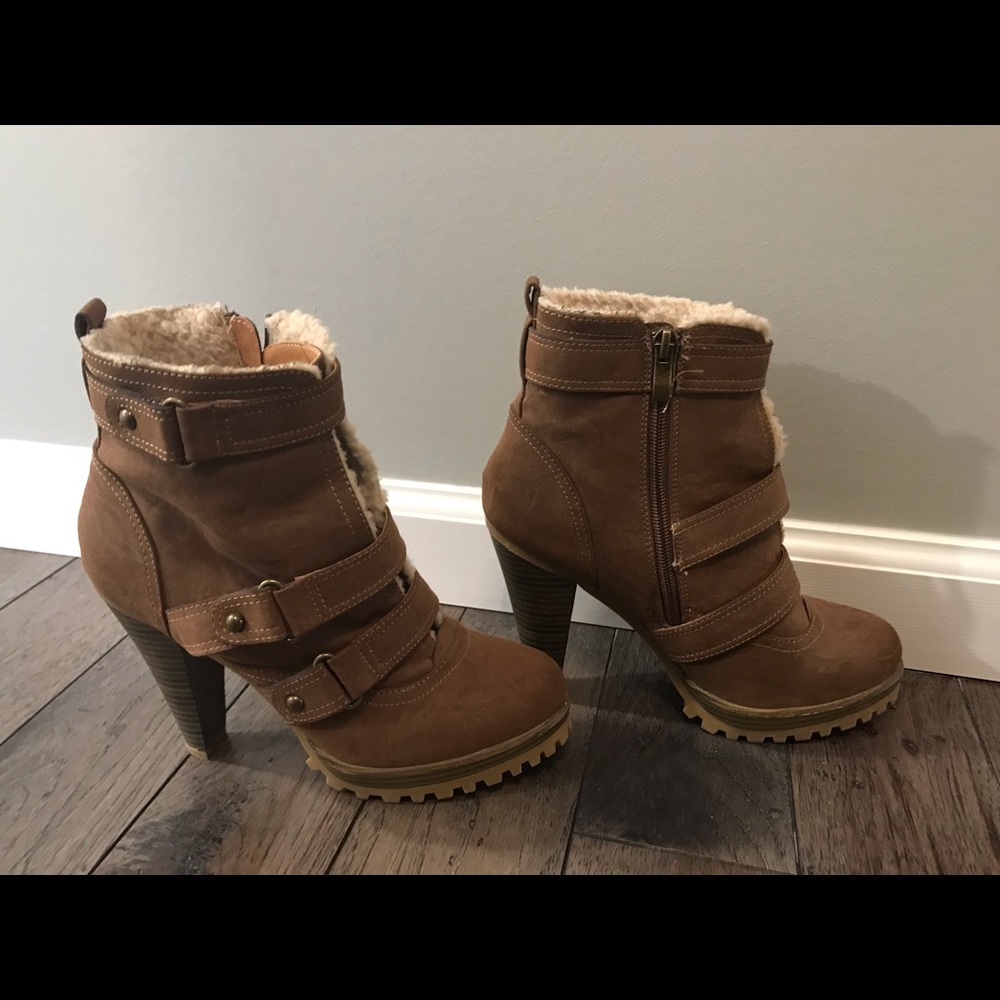 Heeled boots size 8
